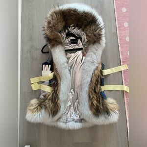 Women's Faux Fur Trim Vest size S